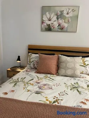 Image of LookAbout Lodge Tropical Retreat