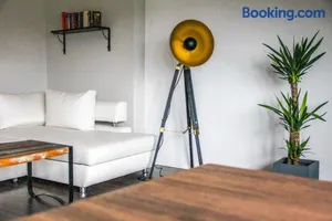 Image of EXKLUSIVE 2 Zi. Dachgeschosswohnung in Top Lage!