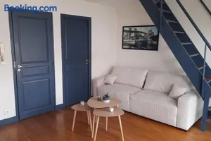 Image of triplex, centre-ville, terrasse