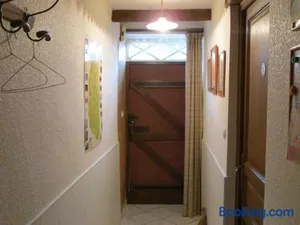 Image of Maison cosy avec terrasse, 3 chambres, wifi, animaux acceptés, idéal pour familles en Meuse - FR-1-585-2
