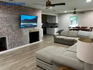 Image of Away in Paris