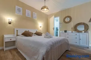 Image of Le Bussy Studio Disney