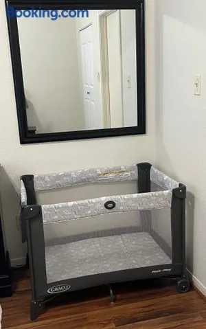 Image of Home Away From Home-Cozy 2 BDRM Condo/Med Cntr/NRG