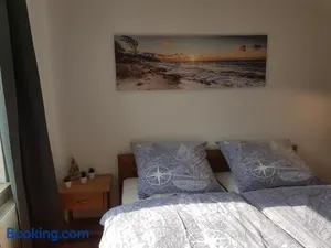 Image of Baltic Oak Line