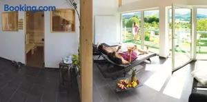 Image of Hotel & Restaurant Kronenhof am Weser-Radweg