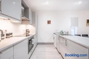 Image of Portrush Marine Apartments flat 3