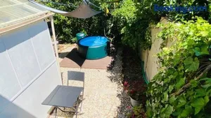 Image of Studio calme proche Paris avec terrasse privative et jacuzzi en option
