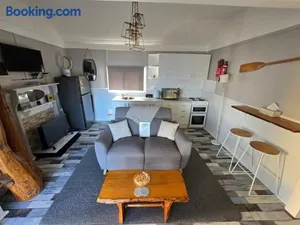 Image of Waterview at Lettes Bay