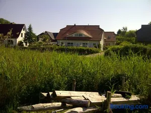 Image of Ferienhaus Boddenkiek mit Wasserblick in Seedorf