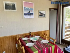 Image of Studio Cabine 26m², 4 pers, proche commerces et pistes - FR-1-758-3