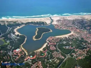 Image of Maisonnette au calme, T3, 6 pers résidence avec piscine et wifi privée proche lac et océan