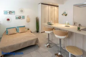 Image of Studio climatisé à 50m des plages