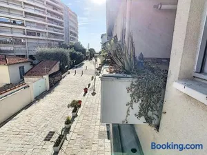 Image of Duplex 6 à 7 personnes, 100 m des plages du midi, Cannes