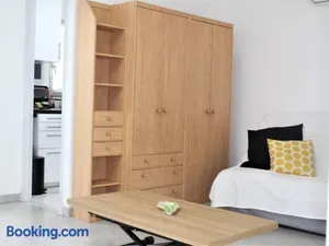 Image of Studio en RDJ avec jardin, plage à 3m, clim et parking, Villeneuve-Loubet - FR-1-252A-74