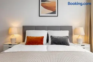 Image of Global Living - Design Apartment I Rathausplatz I Kitchen I Augsburg