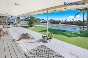 Image of Mooloolaba Waterfront 4 bedroom Pet Friendly House