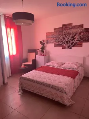 Image of Suite 16m2 indépendante dans villa