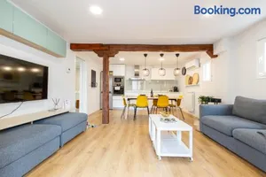 Image of INSIDEHOME Apartments - Val Central