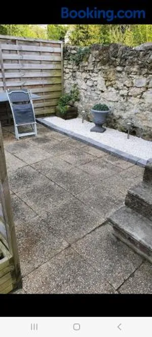 Image of Petite maisonnette