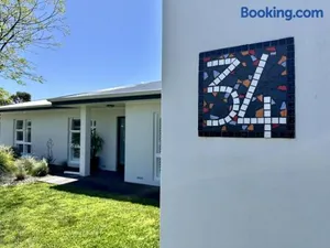 Image of Mermaids Rest Awaits