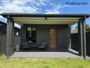 Image of Little House with private garden