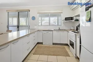 Image of Los Nidos Unit 1