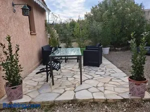 Image of Studio climatisé dans villa calme à 15km de Cannes