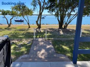 Image of Beachcomber - Burrum Heads - Riverfront - 2BR - Pets Welcome