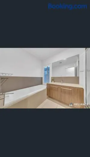 Image of Home away from Home 22 mins from Airport and CBD