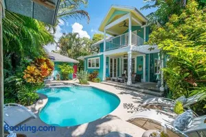 Image of Historic El Cid with Guest Cottage & Tropical Pool