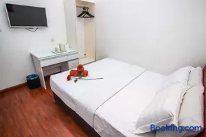 Image of Rose Cottage Hotel Taman Nusa Cemerlang
