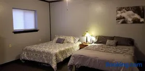 Image of Becker's Private Studio 2 Queen Beds, 1 Futon with a Great Back Yard!