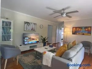 Image of Spacious 4-Bedroom house in a shared property