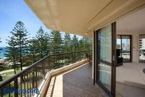 Image of Mahana! Burleigh 70's Style 2Bed Apartment