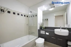 Image of East Perth CBD Apartment close to The Swan River