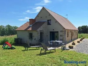 Image of Fermette rénovée, tout confort, avec jardin et label "Tourisme et Handicap" en pleine campagne - FR-1-489-506