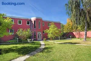 Image of Residence Moai - Exklusiver Rückzugsort für Geschäftsreisen - kostenloser Parkplatz, WLAN, Waschtrockner, Smart TV, Qbo ESSENTIAL, ergonomischer Schreibtisch