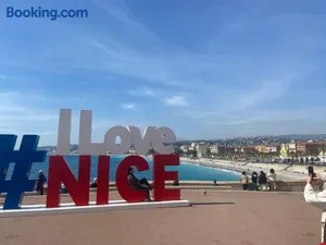 Image of Studio Centre Ville proche TRAM & Port, Wifi Gratuit