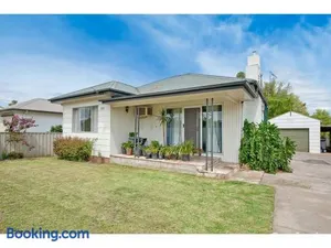 Image of Omann Cottage