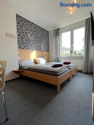 Image of Ferienunterkunft mit 4 Doppelzimmern in Einbeck!!
