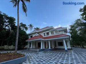 Image of Lakeshore Premier Serviced Villa