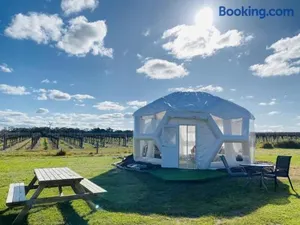 Image of Coonawarra Hampton Bubble 1