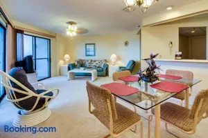 Image of The Inn at St. Thomas Square #1203B