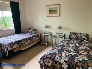 Image of Single Bed's Suit Business Travellers