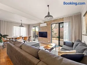 Image of Cosy Corner Town Centre