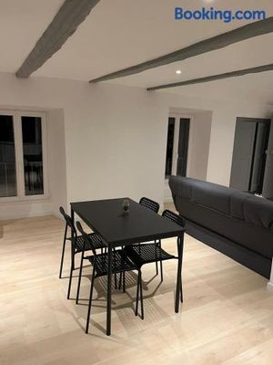 Image of Appartement tout équipé centre-ville