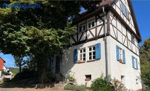 Image of Haus Winterlinde mit herrlich verzaubertem StaudenGarten