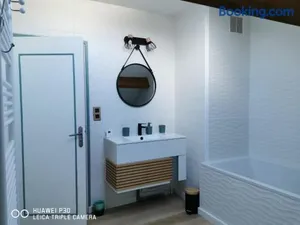 Image of 2 chambres privatives avec Sdb proche circuit