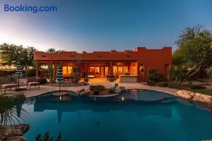Image of Sprawling Arizona Oasis w/ Dream Backyard