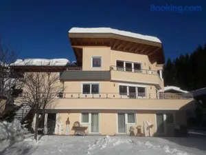 Image of Apart la Montagnia